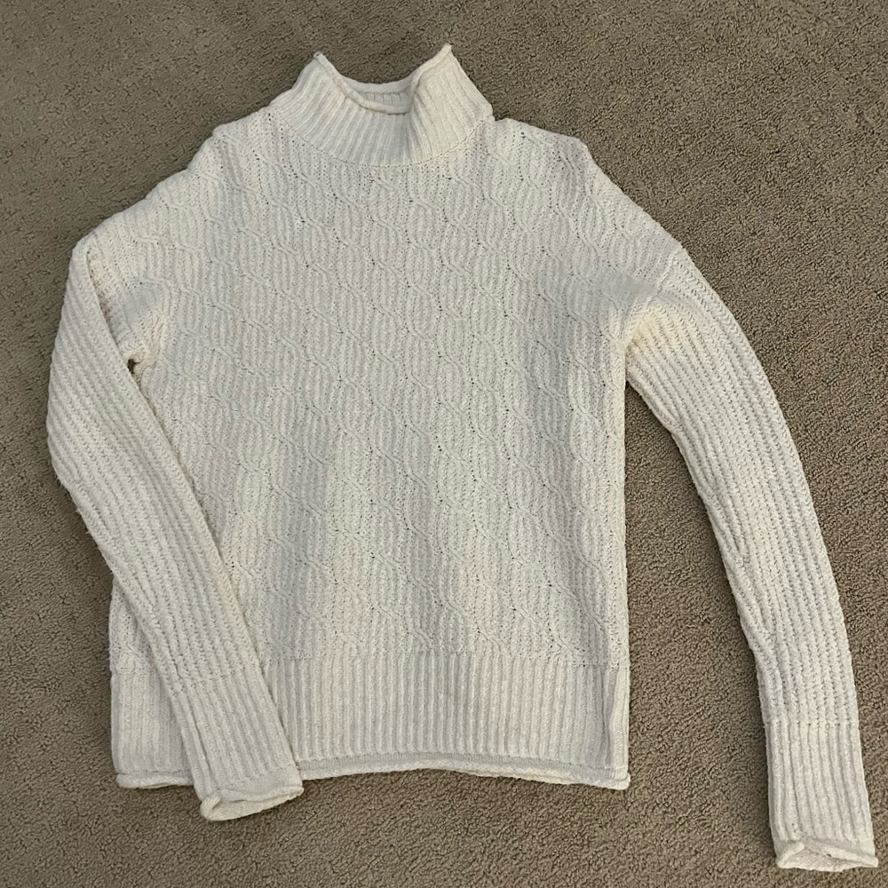 Rachel Roy sweater